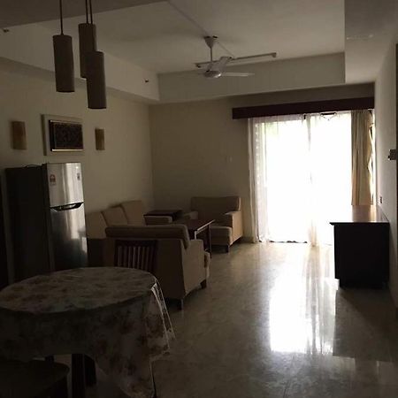 جوهر بهرو Apartment In Pulai Johor المظهر الخارجي الصورة