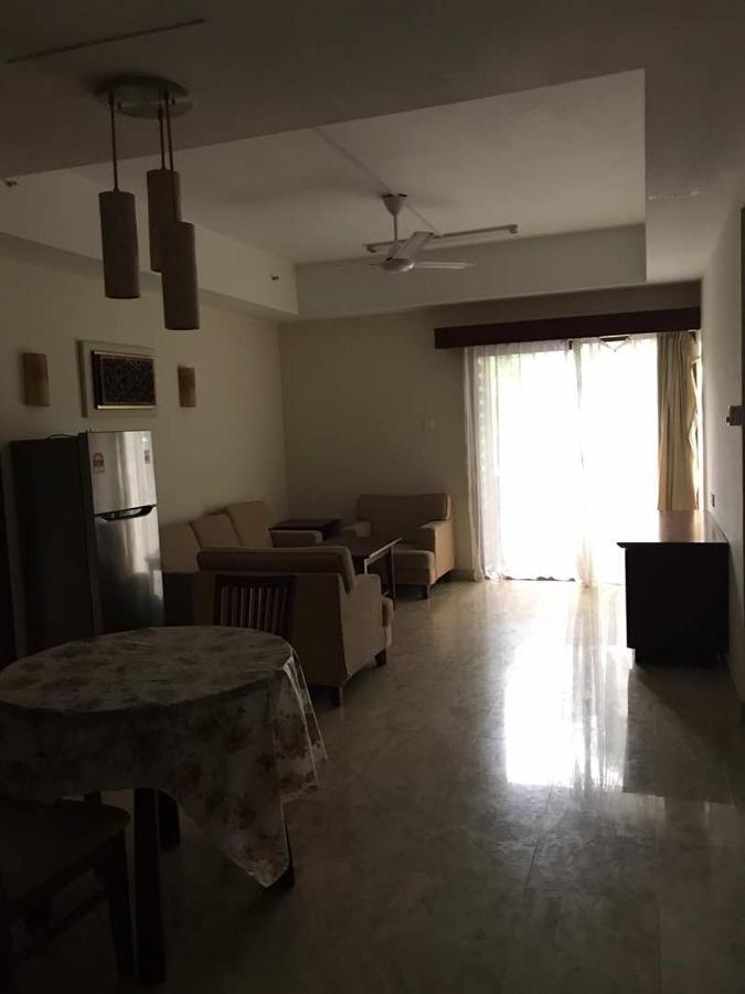 جوهر بهرو Apartment In Pulai Johor المظهر الخارجي الصورة